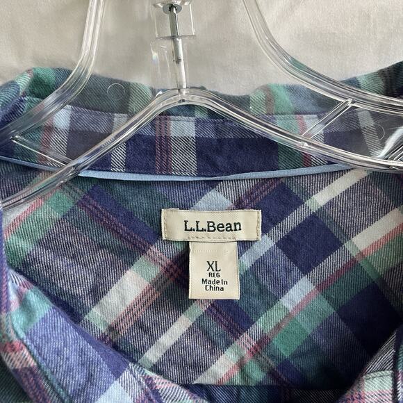 L.L. Bean windowpane plaid shirt 100% cotton, size XL, long sleeve patch pockets - Picture 3 of 6